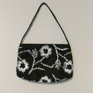 🍑 Desmo Italian Embroidered Hand Bag